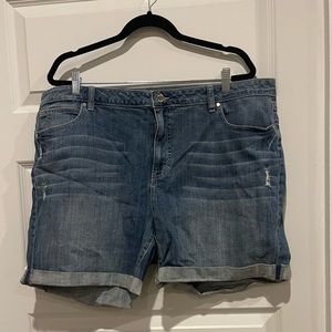 Boyfriend shorts